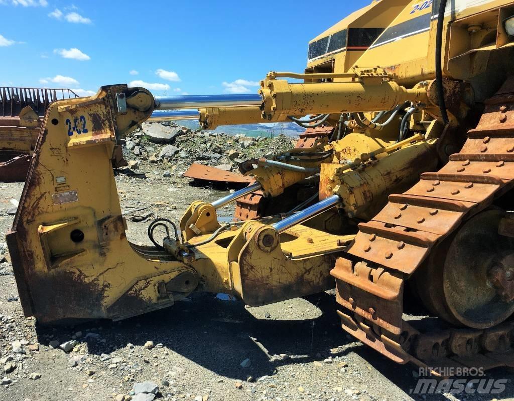 CAT D 11 R Bouteurs sur chenilles