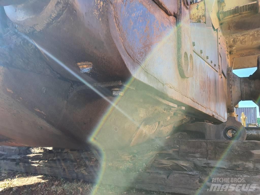 CAT D 11 R Bouteurs sur chenilles