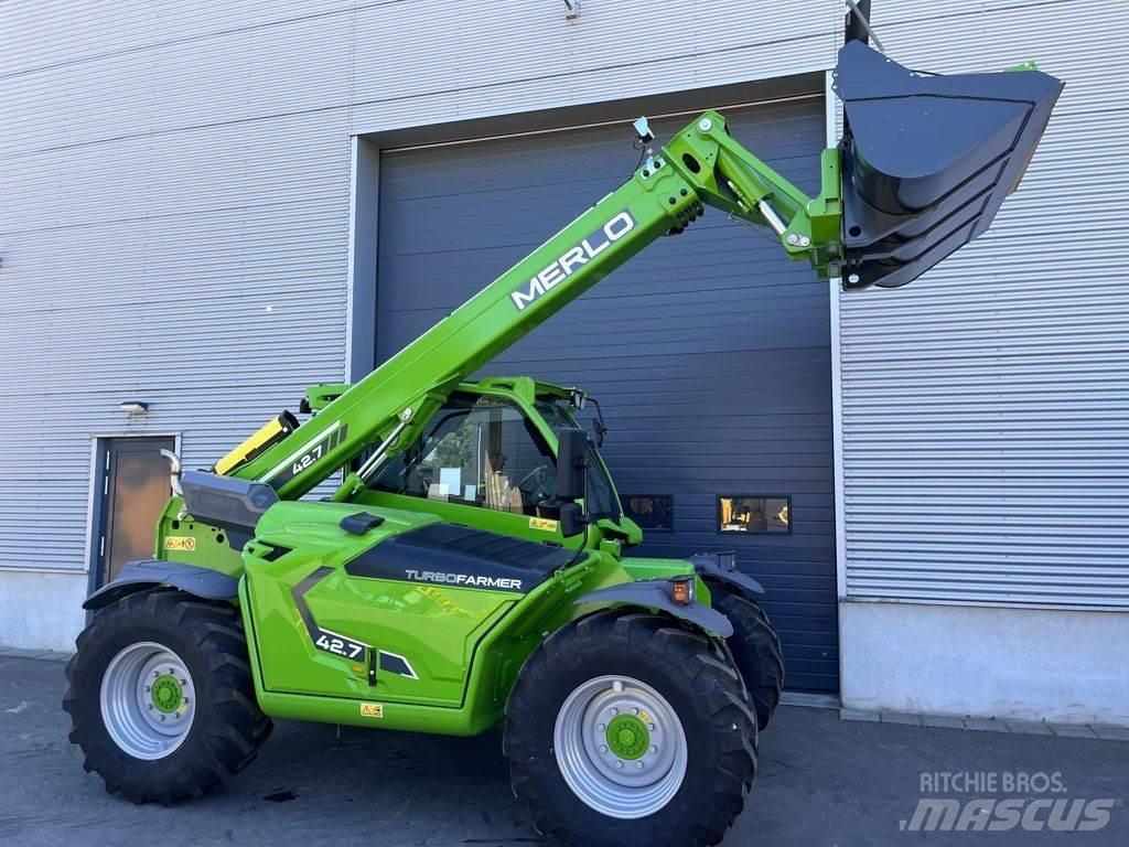 Merlo TF42.7CS-136 Chariot télescopique