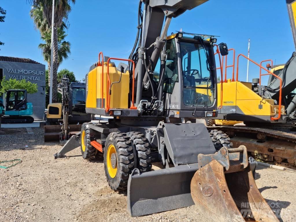 Volvo EWR 150 E Pelle sur pneus