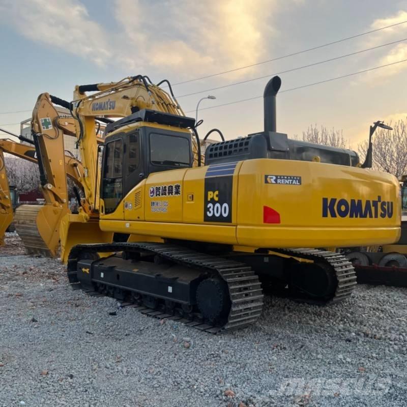 Komatsu PC 300 Pelle sur chenilles