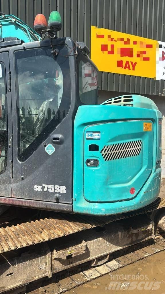 Kobelco SK 75 SR Mini pelle 7t-12t