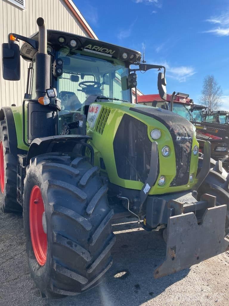 CLAAS Arion 550 CIS Tracteur