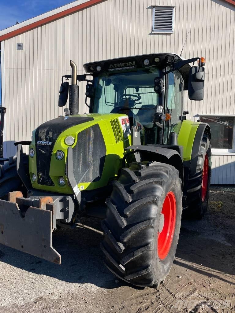 CLAAS Arion 550 CIS Tracteur