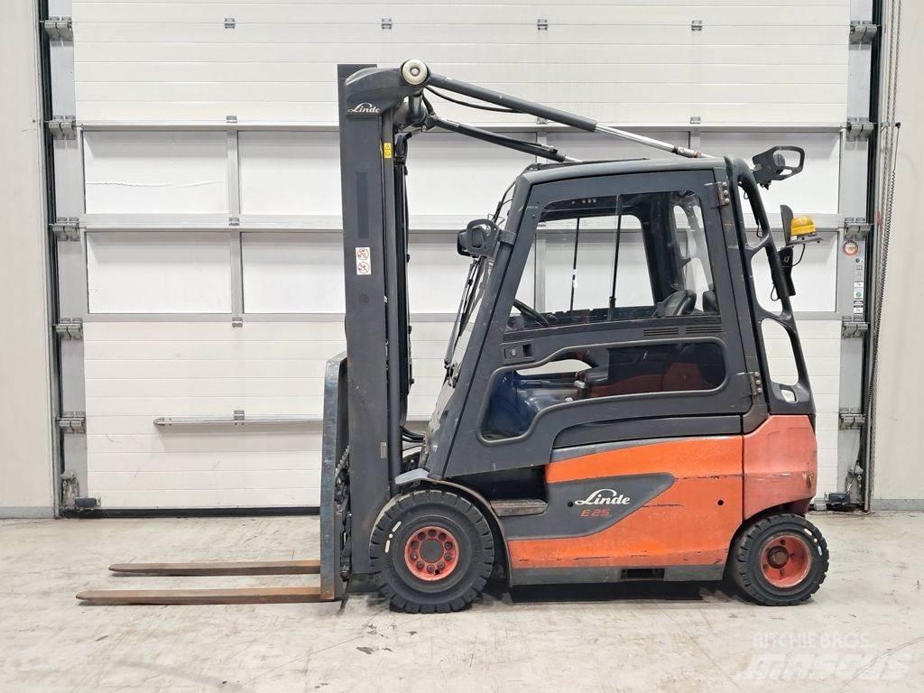 Linde E25-01 Chariots élévateurs électriques