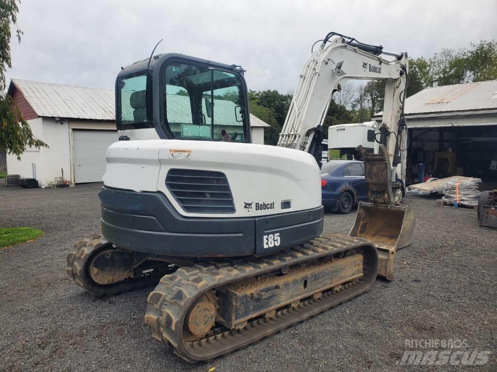 Bobcat E 85 Mini pelle < 7t