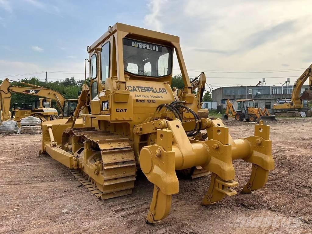 CAT D7G Bouteurs sur chenilles