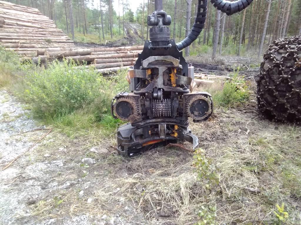 Ponsse SCORPION 8W Abatteuse