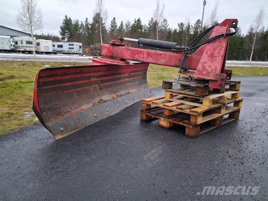 Vama 300 JH1 Niveleuse, lame