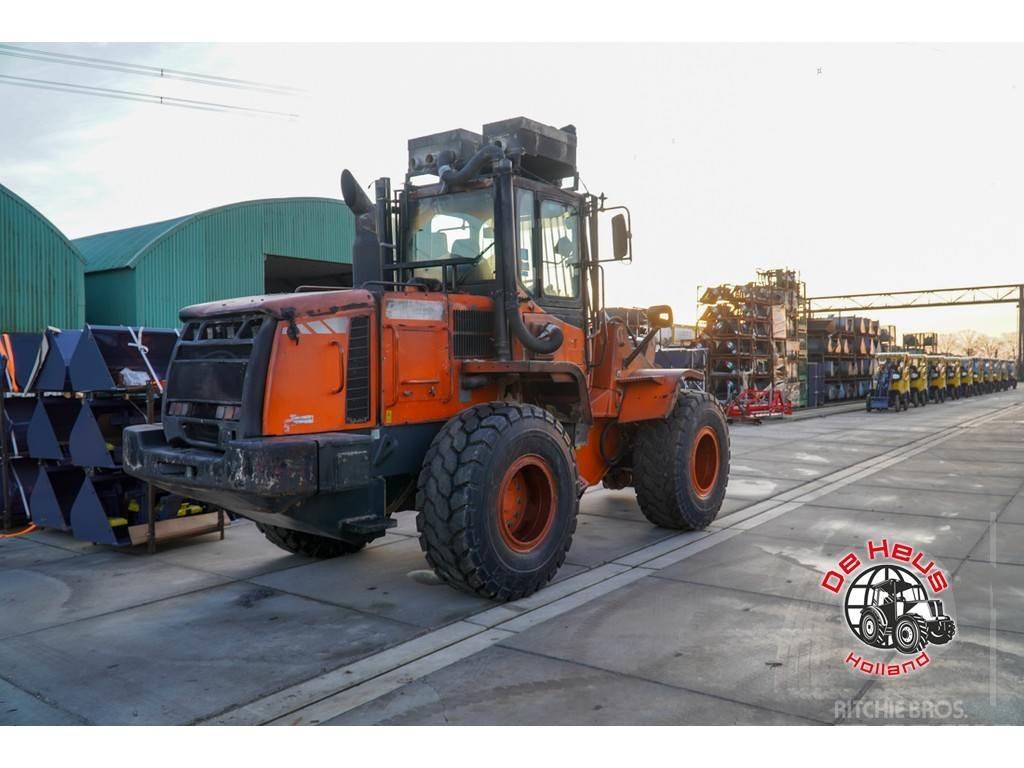 Doosan DL250 Chargeuse sur pneus