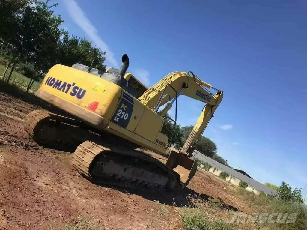 Komatsu PC 210 Pelle sur chenilles