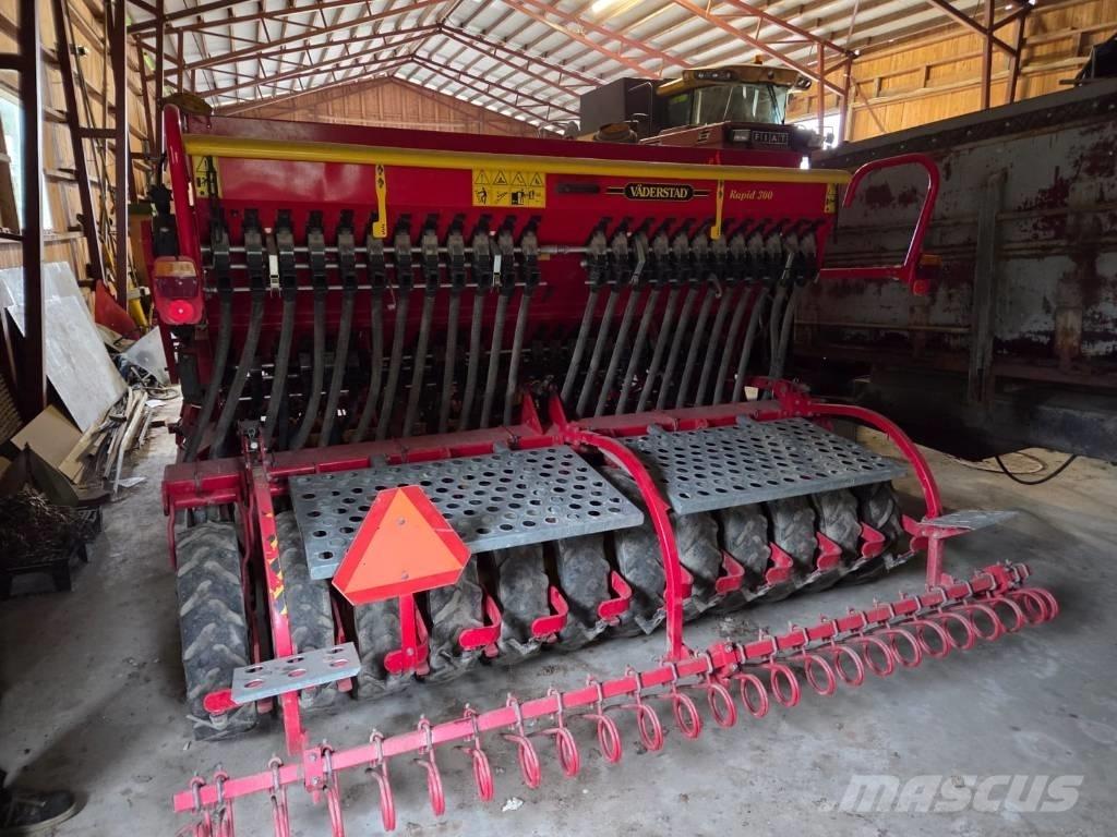 Väderstad Rapid300C Semoir combiné