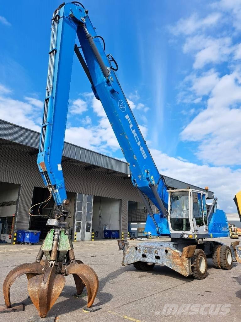 Fuchs MHL350E + Polyp Pelle à déchets