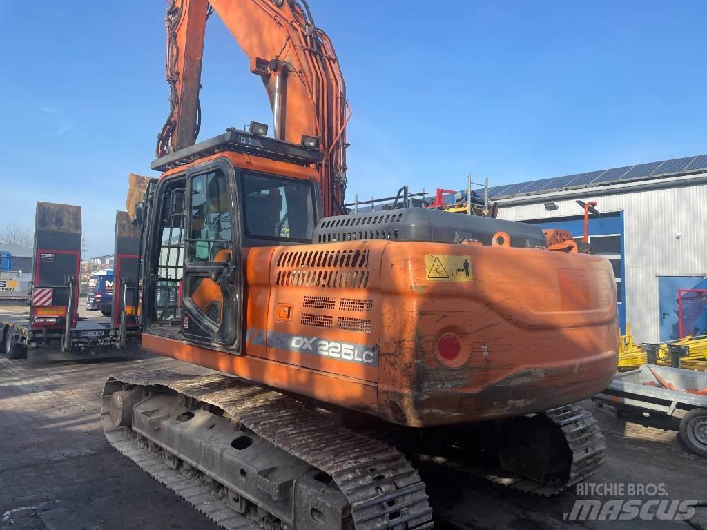 Doosan EXCA Pelle sur chenilles