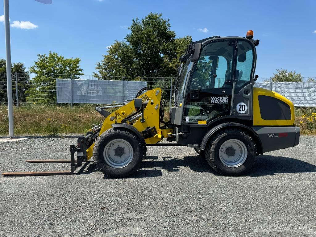 Wacker Neuson WL38 Chargeuse sur pneus