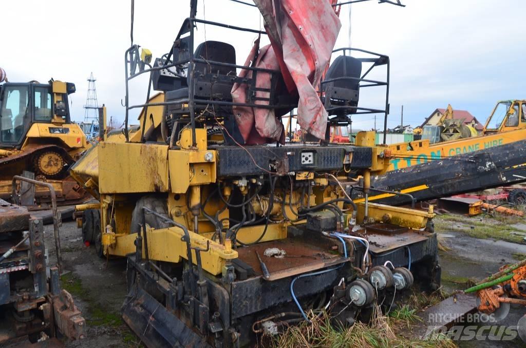Demag DF 100 P Finisseur