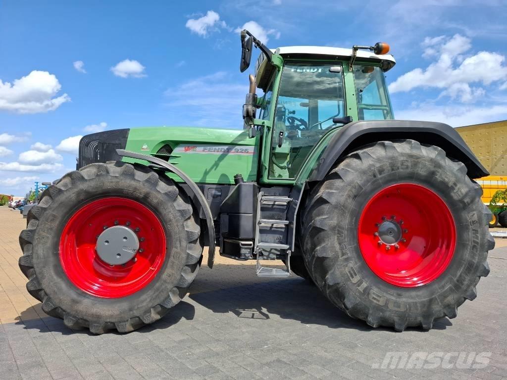 Fendt 926 Vario TMS Tracteur