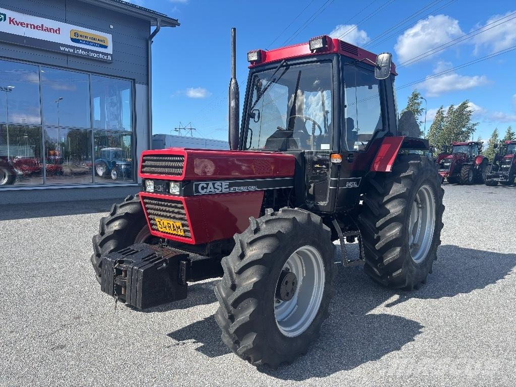 Case IH 845 XLA Tracteur
