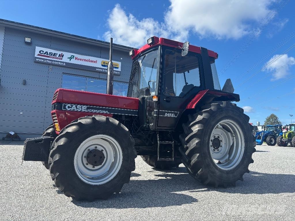 Case IH 845 XLA Tracteur