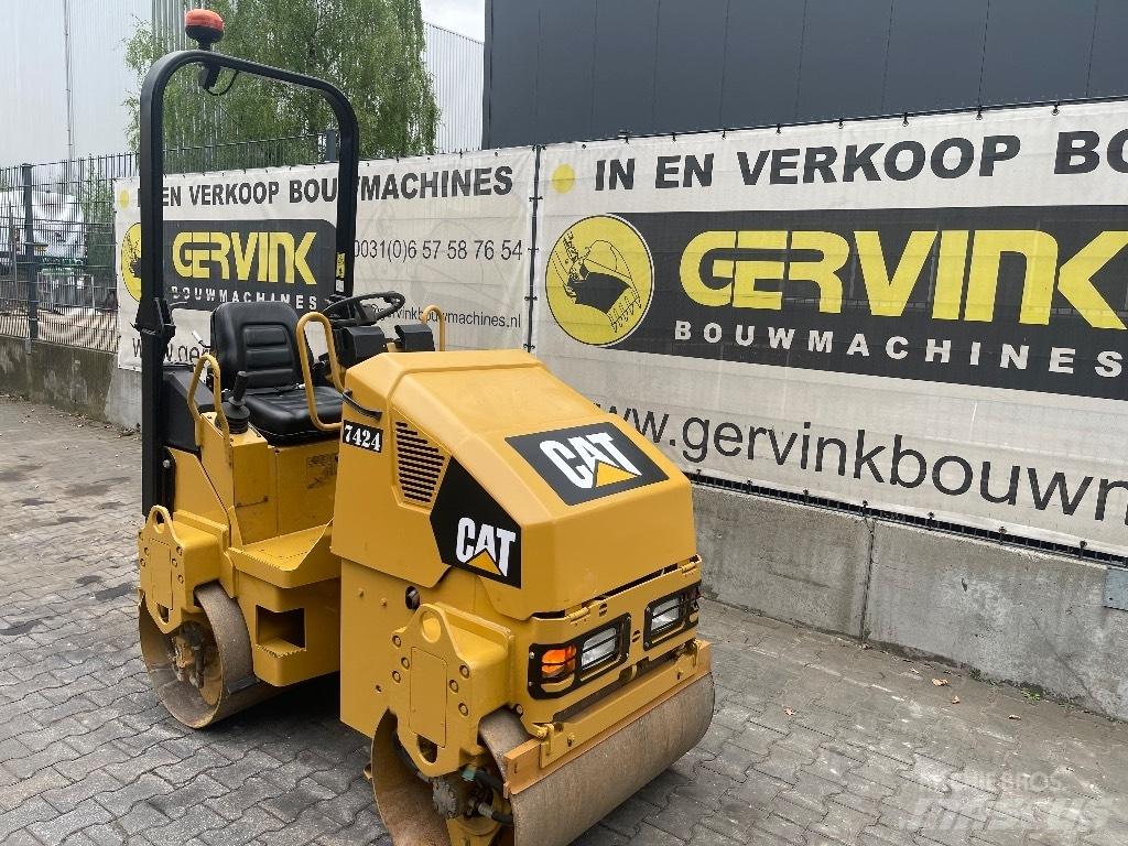 CAT CB 14 Rouleaux tandem