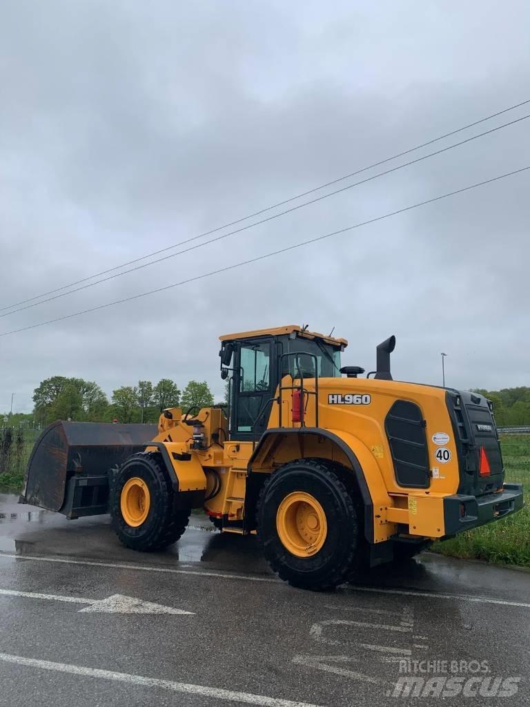 Hyundai HL 960 Chargeuse sur pneus