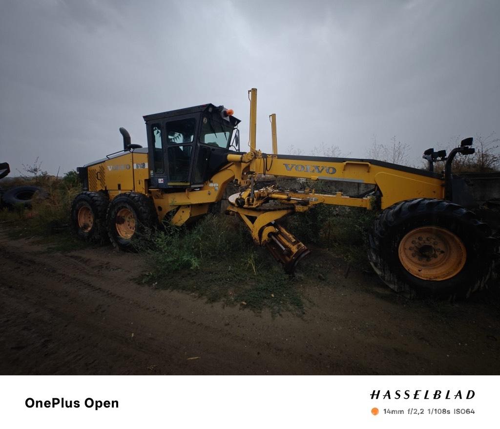  Greder Volvo G710 Essieux