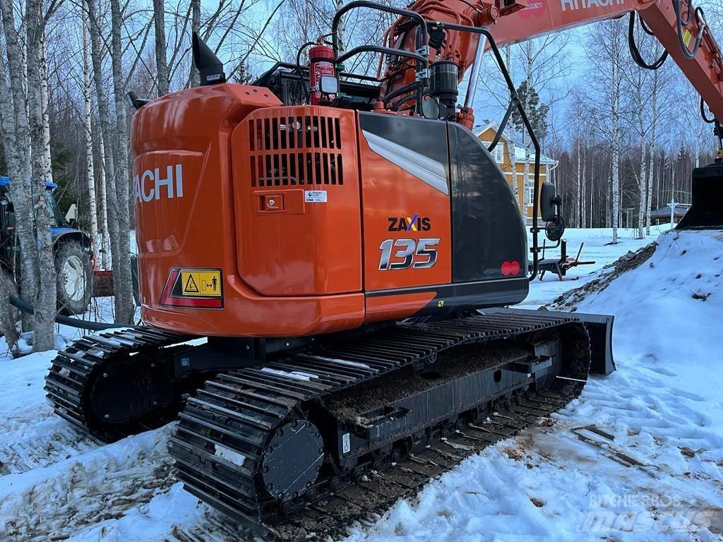 Hitachi ZX135US-7 Pelle sur chenilles