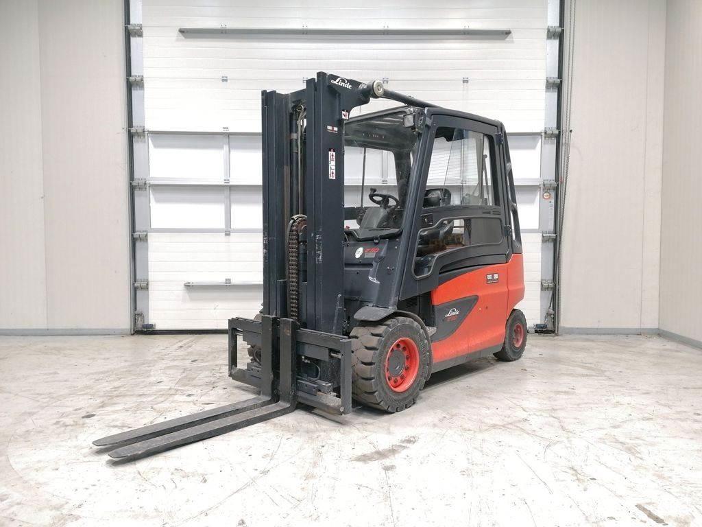 Linde E50HL-01 Chariots élévateurs électriques