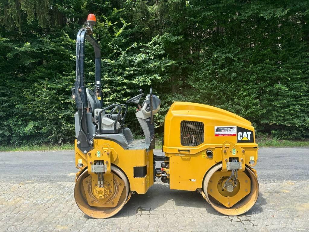 CAT CB 24 B Rouleaux tandem