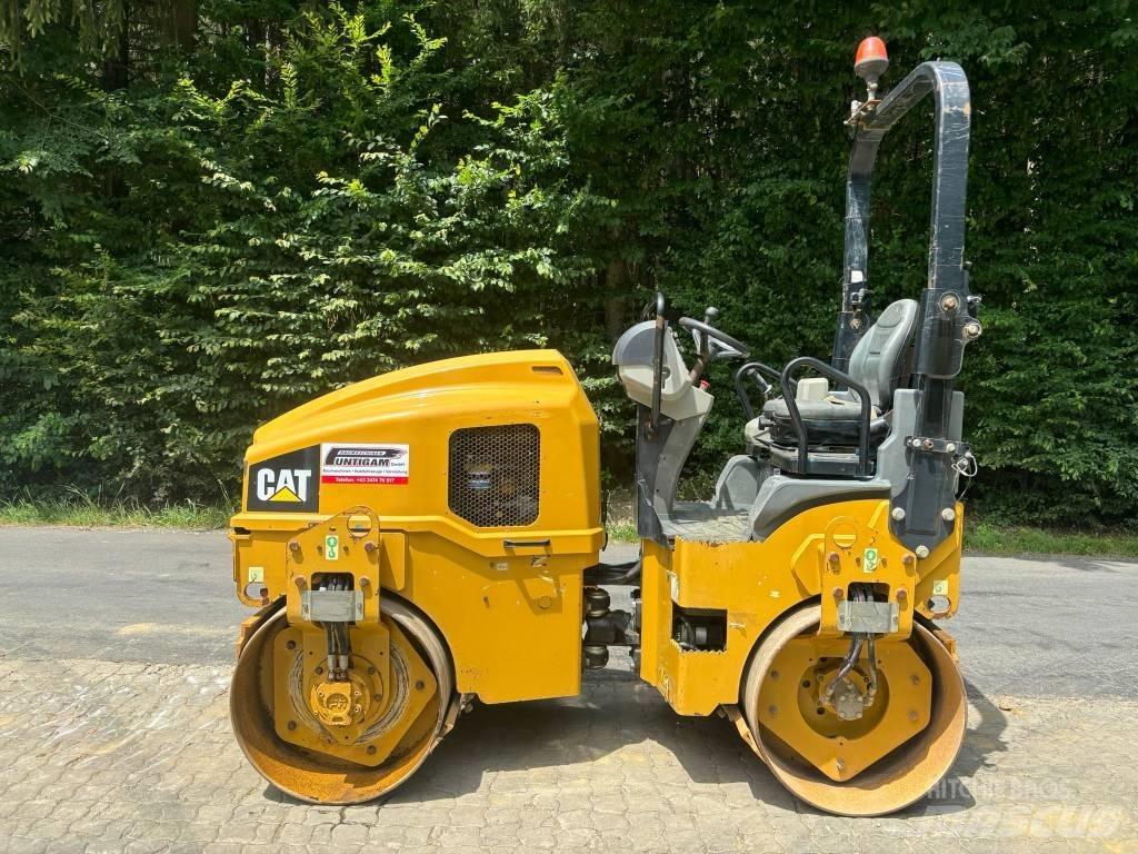 CAT CB 24 B Rouleaux tandem