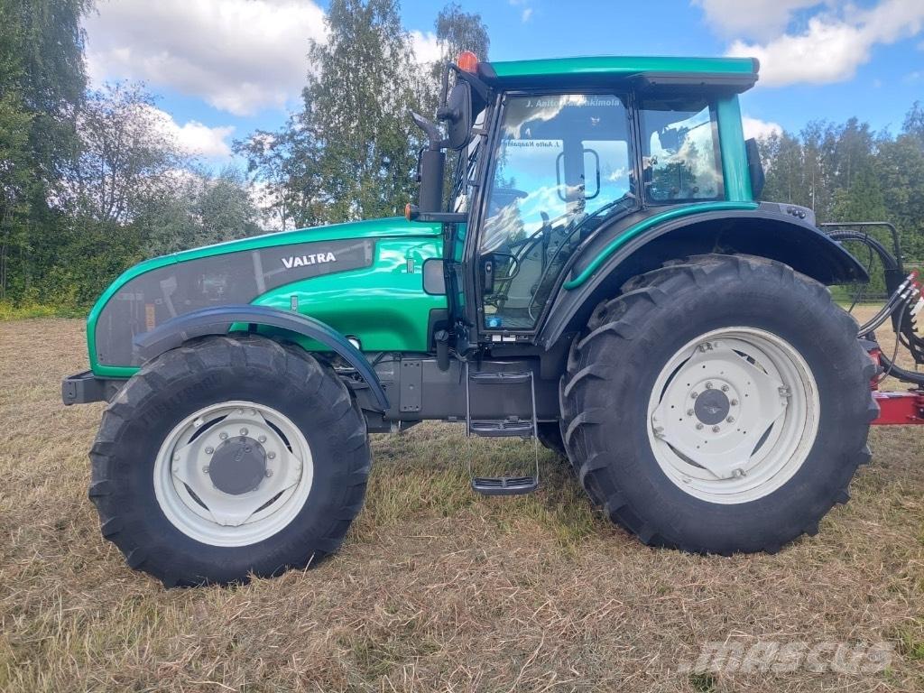 Valtra T 171 H Tracteur