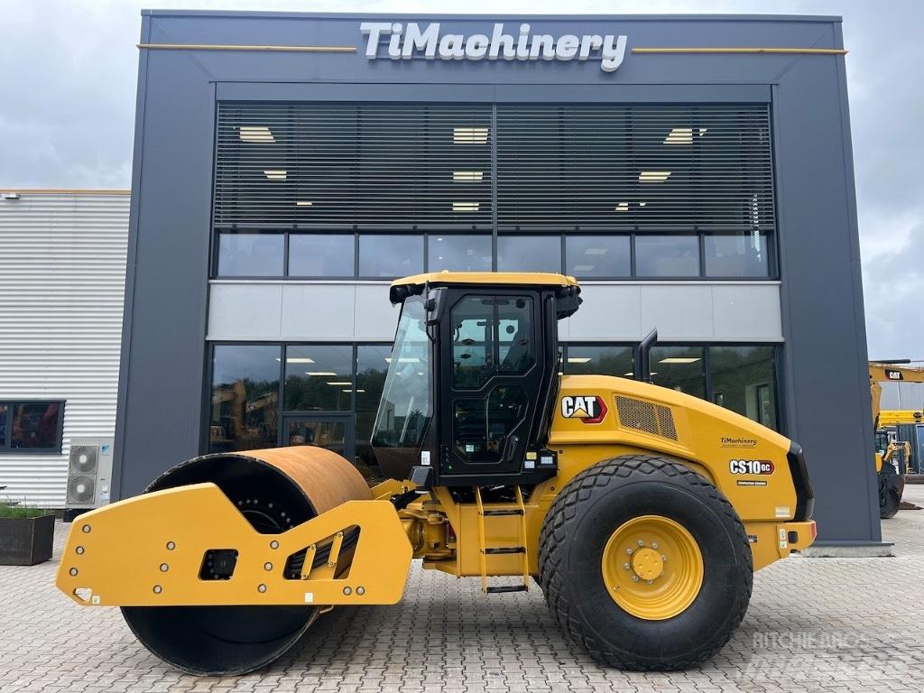 CAT CS10GC Compacteur de sol