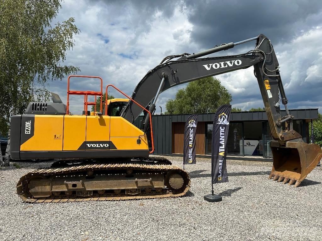 Volvo EC 220 E L Pelle sur chenilles