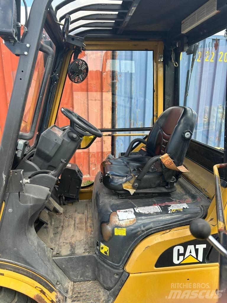 CAT 2P D 6000 Autres Chariots élévateurs