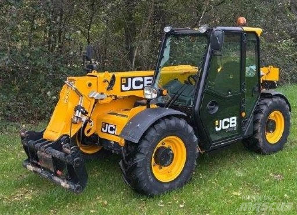 JCB 525-60 Hi Viz Télescopique agricole