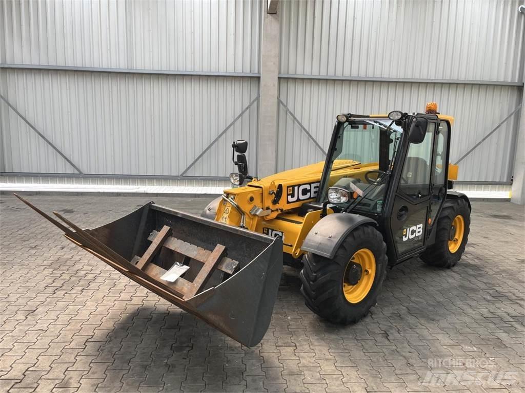 JCB 525-60 Hi Viz Télescopique agricole