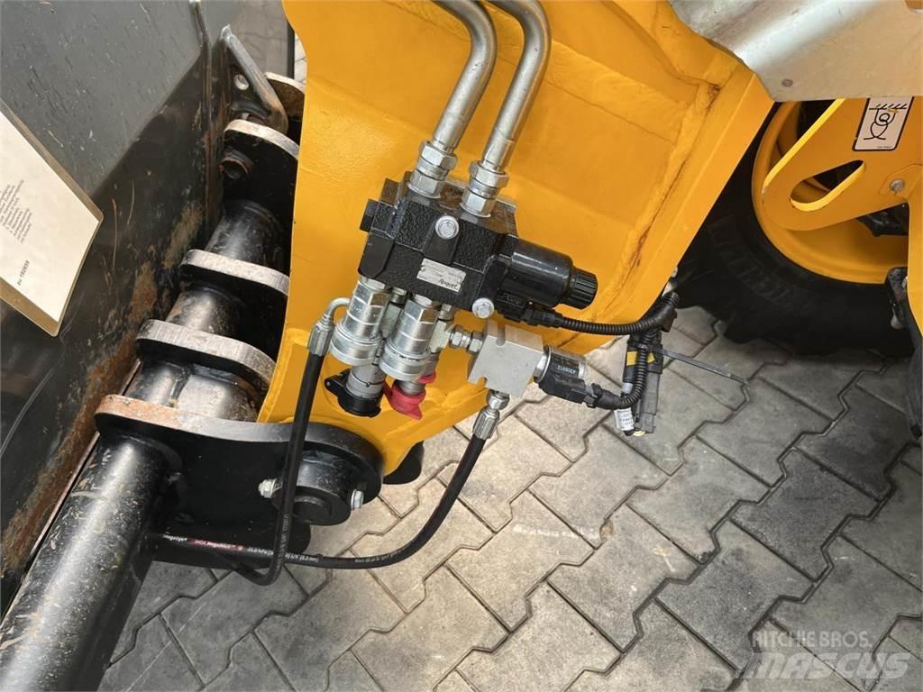 JCB 525-60 Hi Viz Télescopique agricole