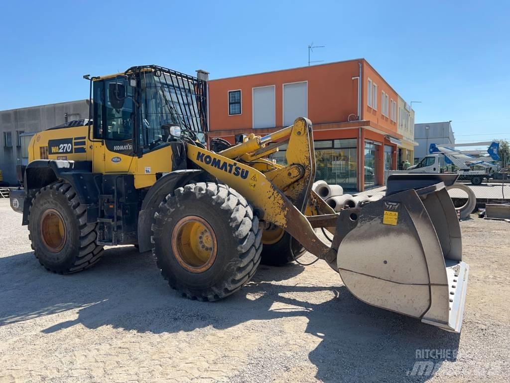 Komatsu WA 270-8 Chargeuse sur pneus