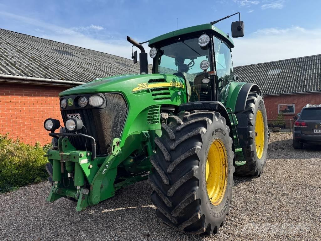 John Deere 7920 Tracteur
