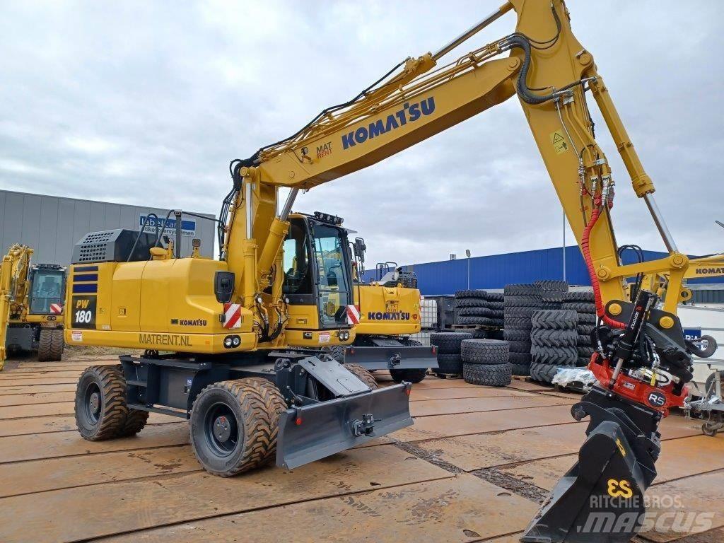 Komatsu PW180-11E0 Pelle sur pneus