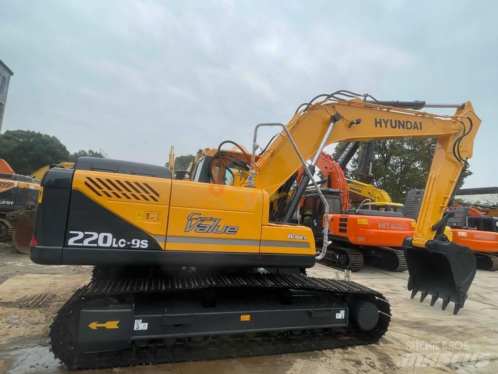 Hyundai 220LC-9S Pelle sur chenilles