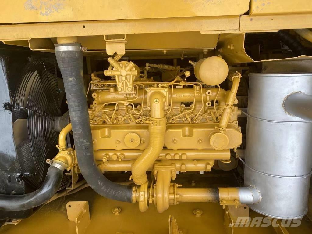 CAT 320 C L Pelle sur chenilles