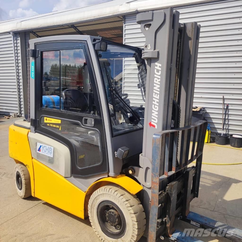 Jungheinrich TFG 425 Chariots GPL