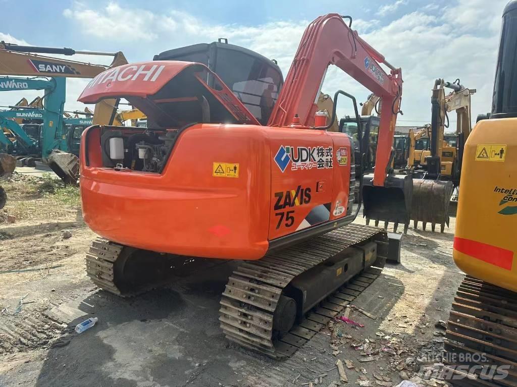 Hitachi ZX 75 Mini pelle 7t-12t