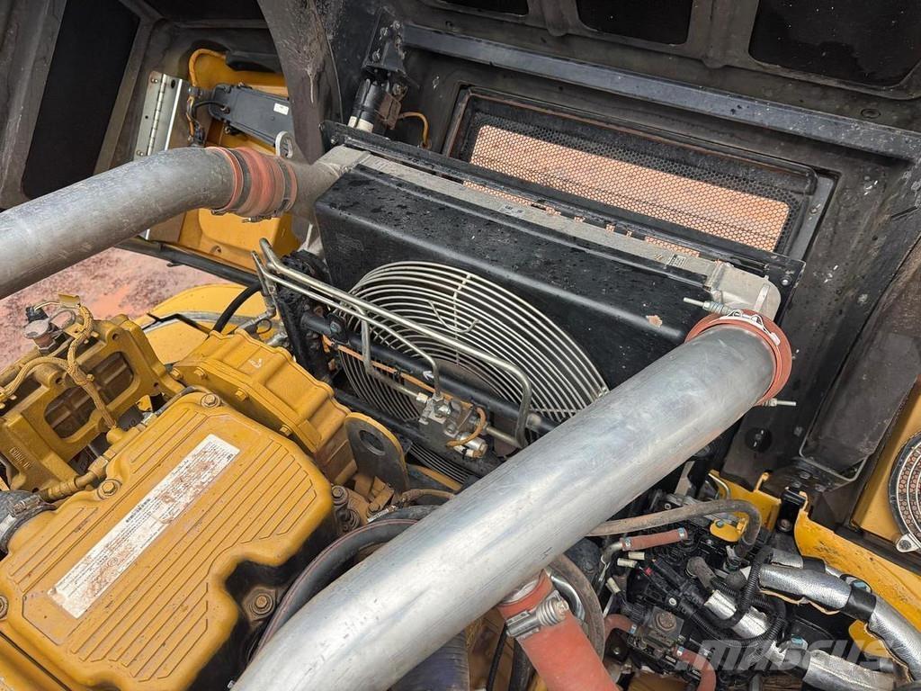 CAT 745C Mini utilitaire