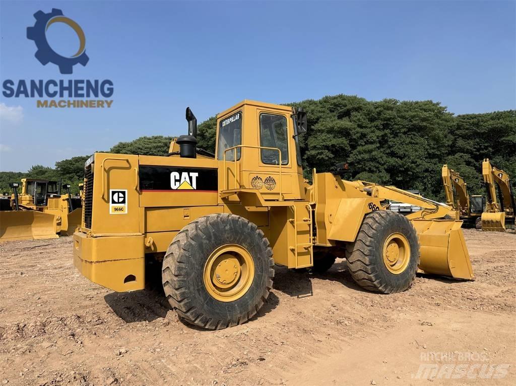 CAT 966 C Chargeuse sur pneus
