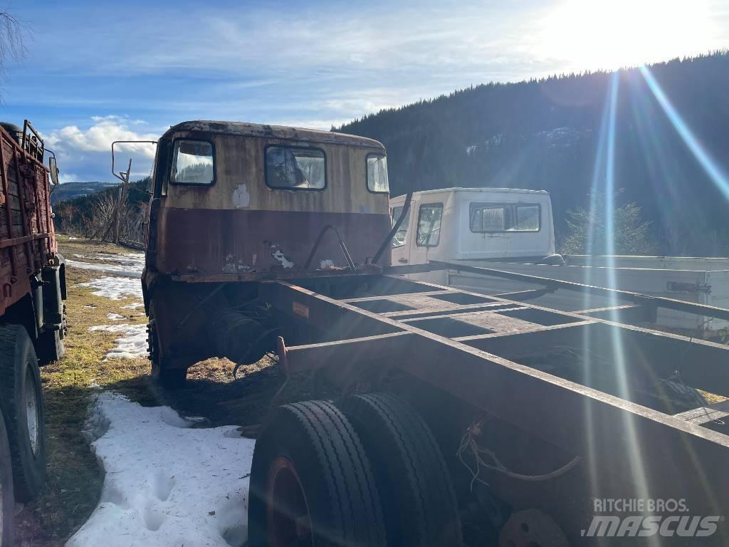 Scania LBS 76 Camion benne