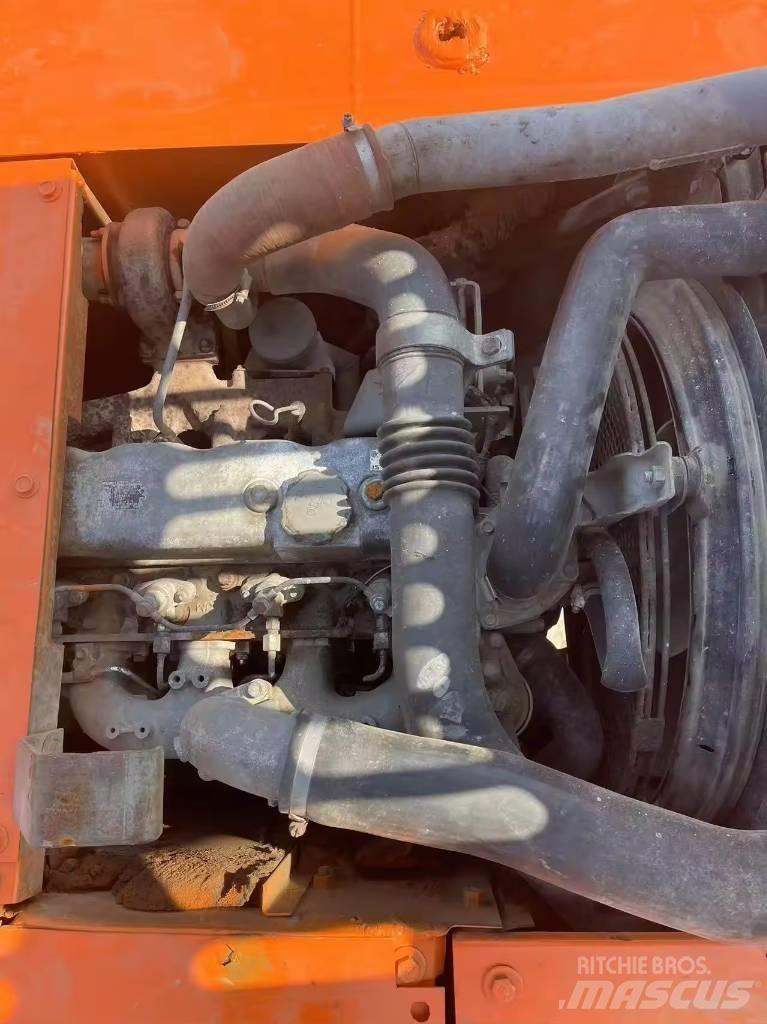 Hitachi ZX 120 Pelle sur chenilles