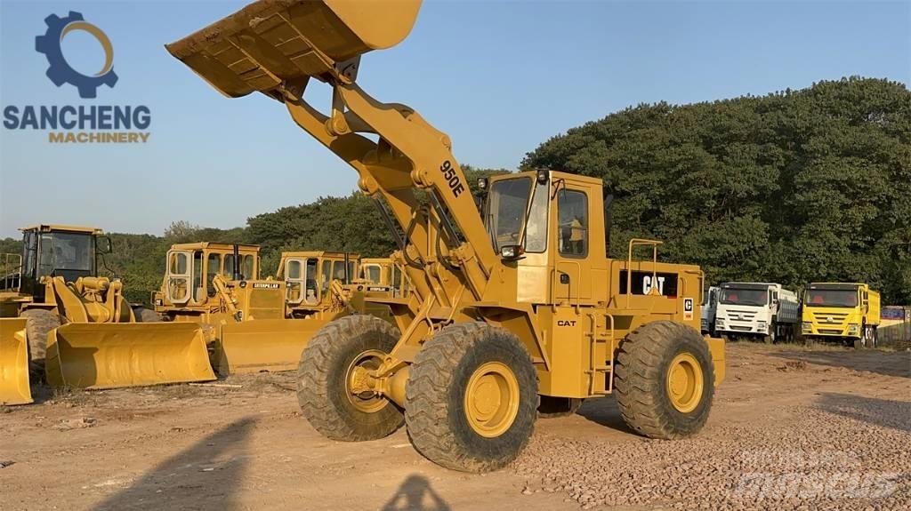 CAT 950 E Chargeuse sur pneus