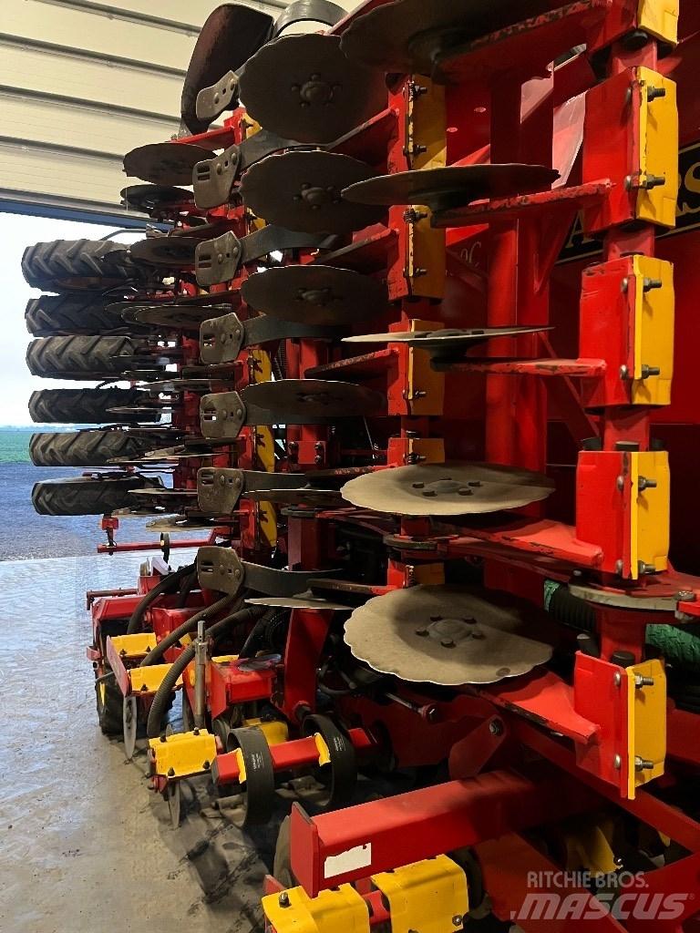 Väderstad Rapid 600c Semoir